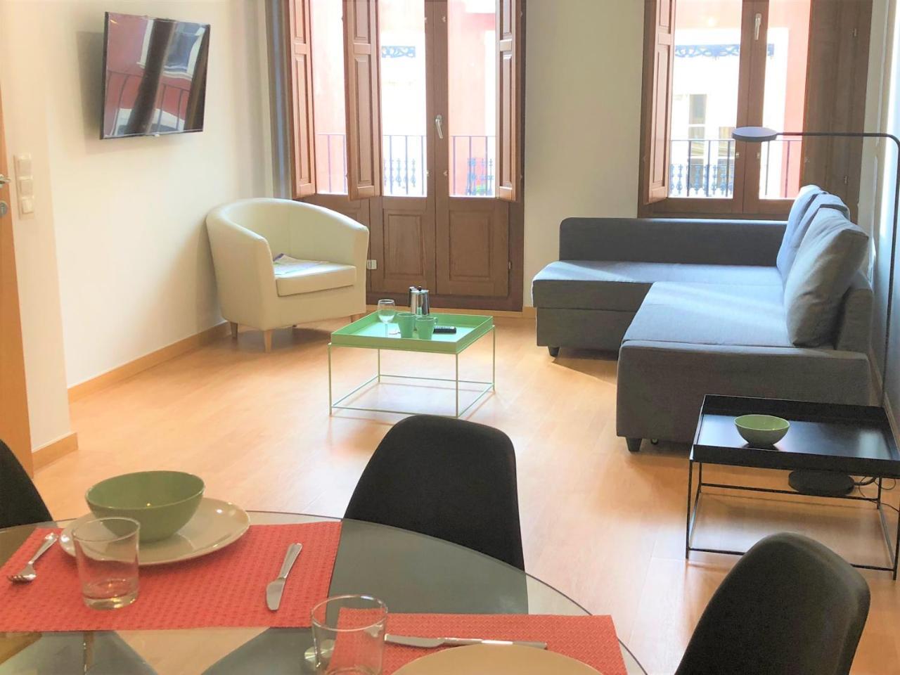 Turia Town Apartment