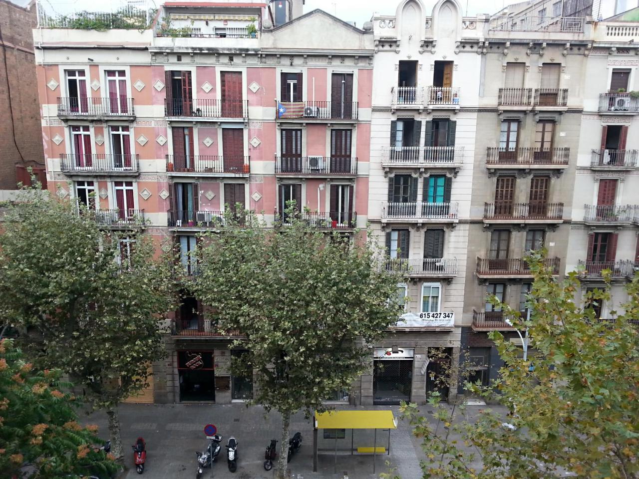 Guest house Barcelona Rooms 2*