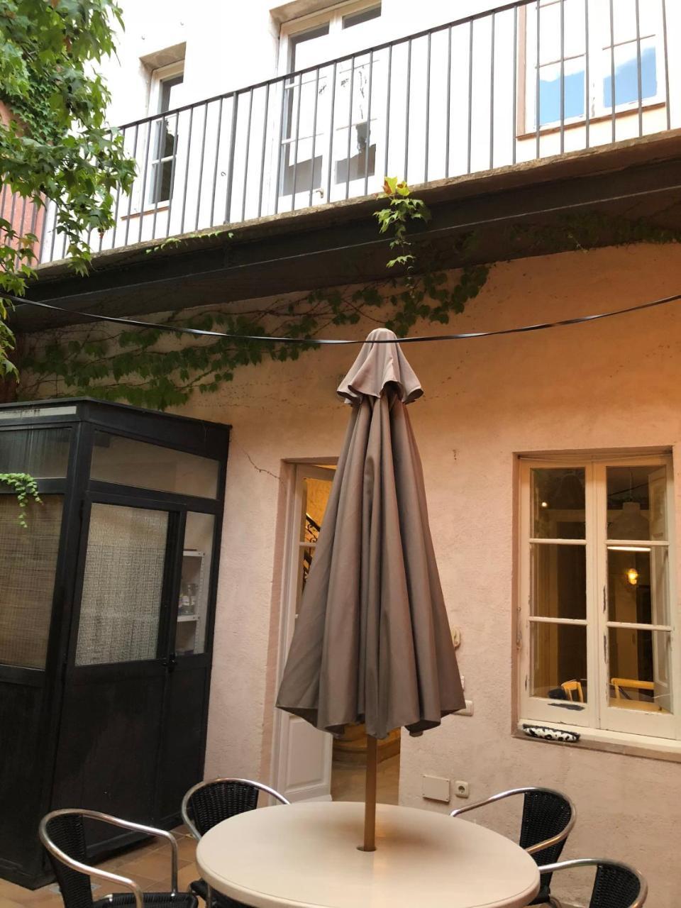 Guest house Moll House, The