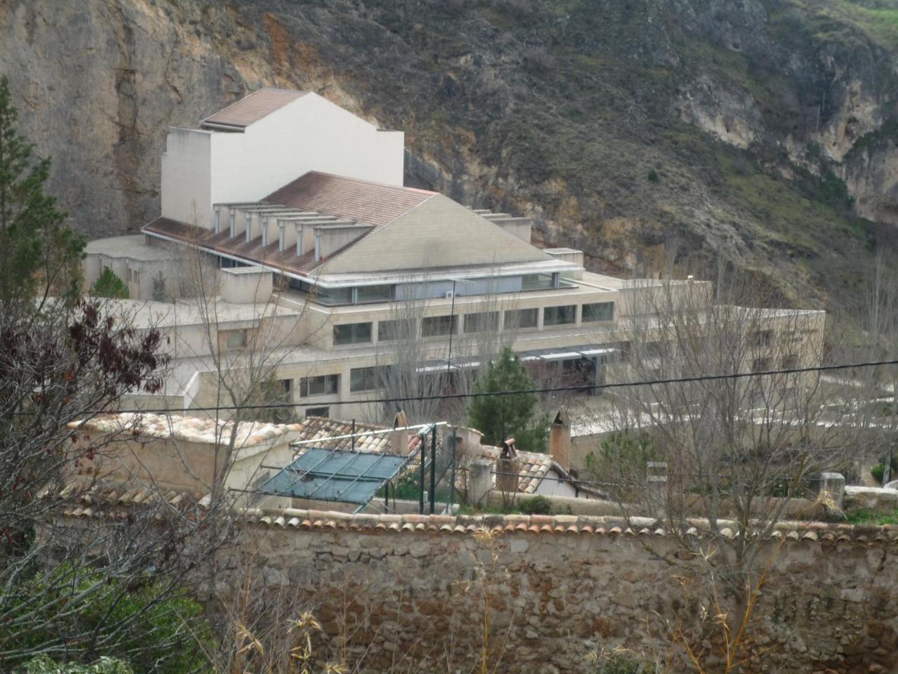 Apartamento Casas Colgadas