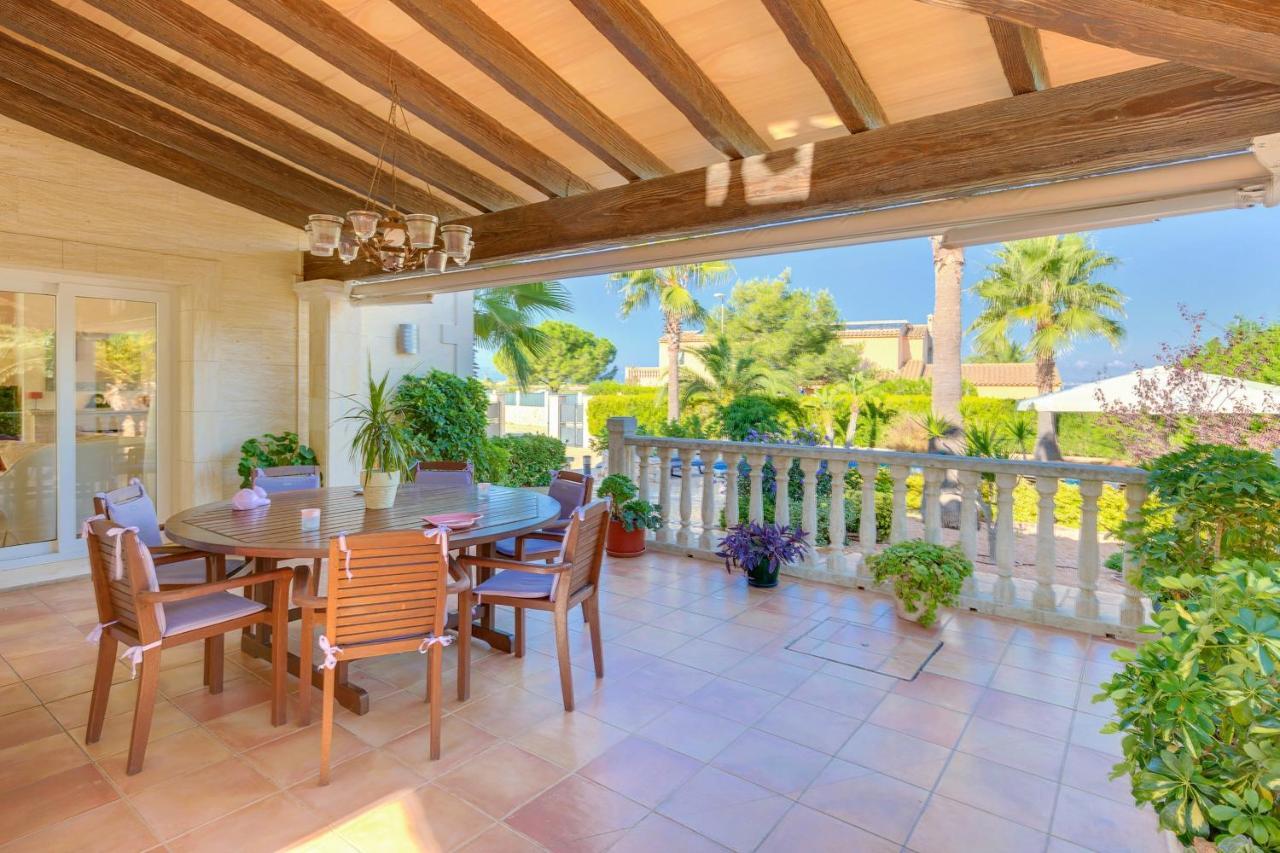 Llibertat Villa *