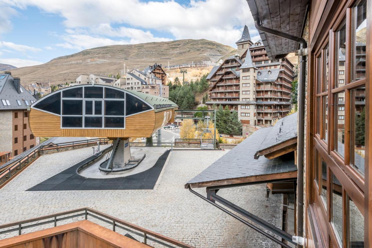Apartment Val De Ruda Luxe 11 By Feelfree