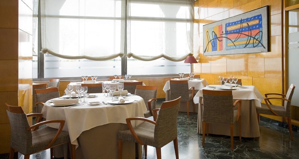 Hotel Nh Ciudad De 4*