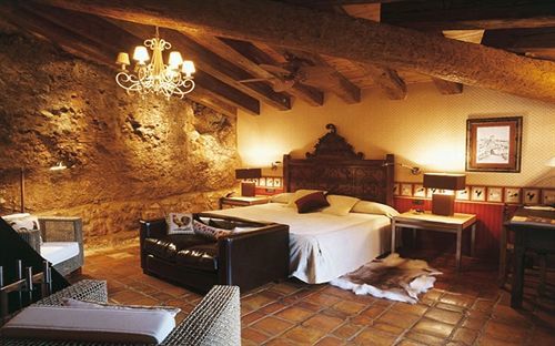 Rural Castillo De Hotel