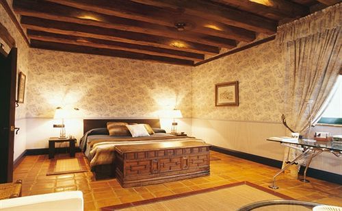 Rural Castillo De Hotel