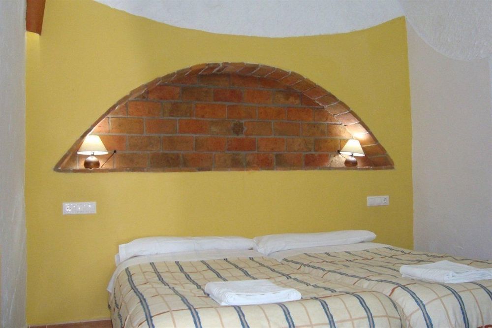 Cuevas Hammam Abuelo Jose Purullena