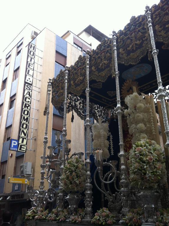 Hotel Sacromonte
