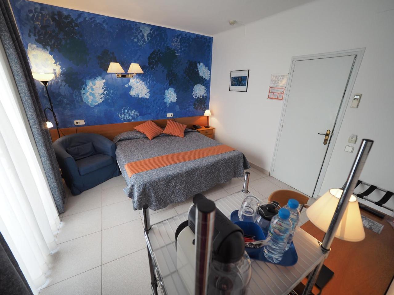 Montserrat Hotel