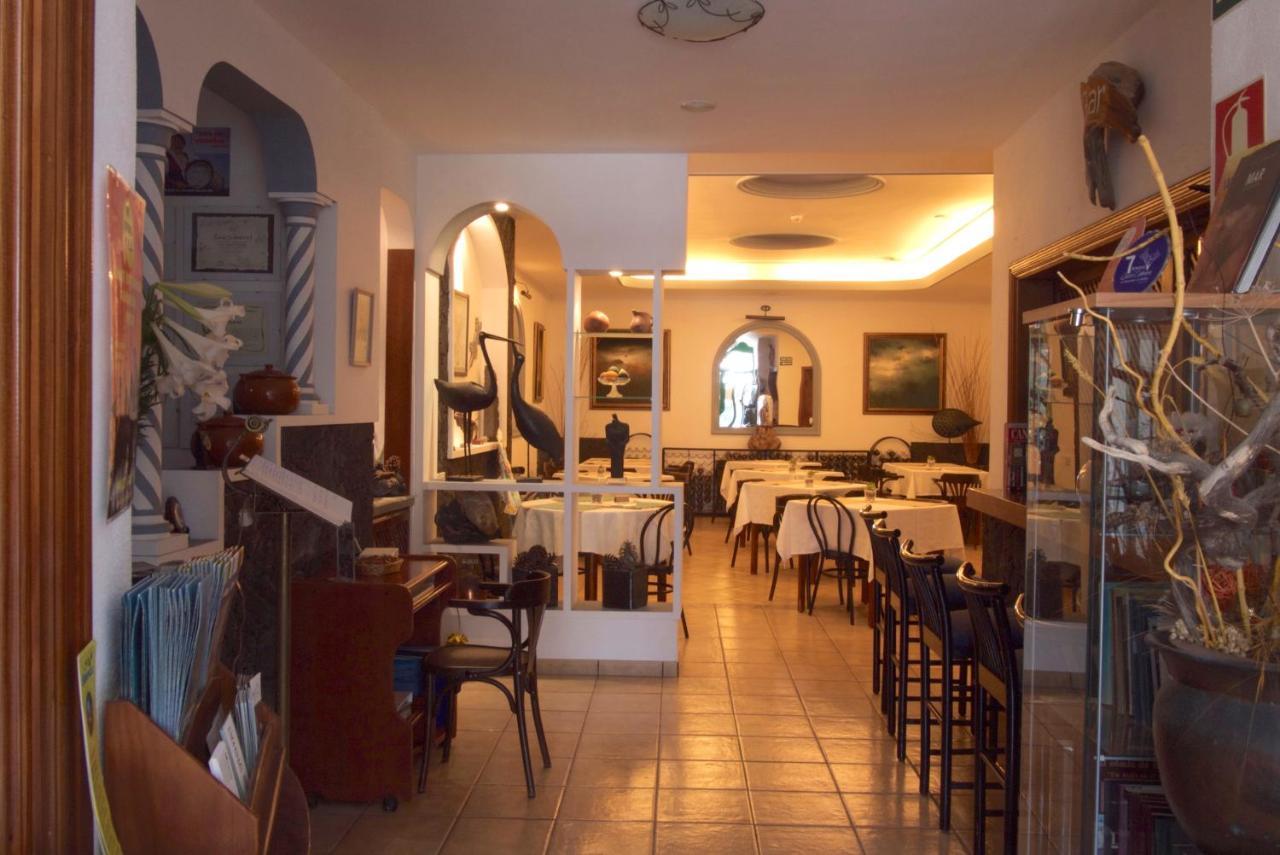 Hotel Ida Inés 2*
