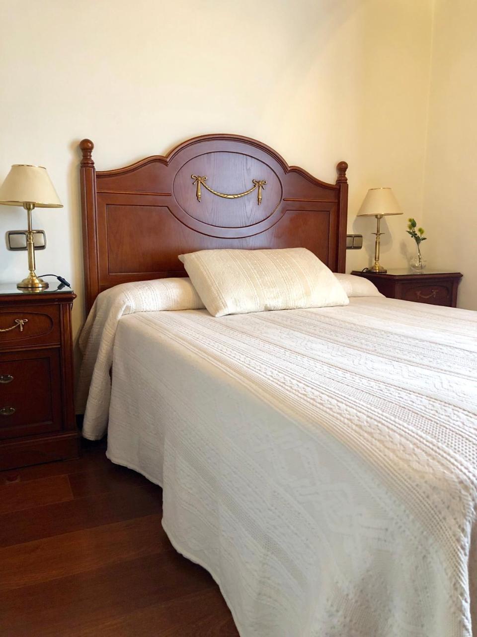 Hotel Rey Chindasvinto Covarrubias