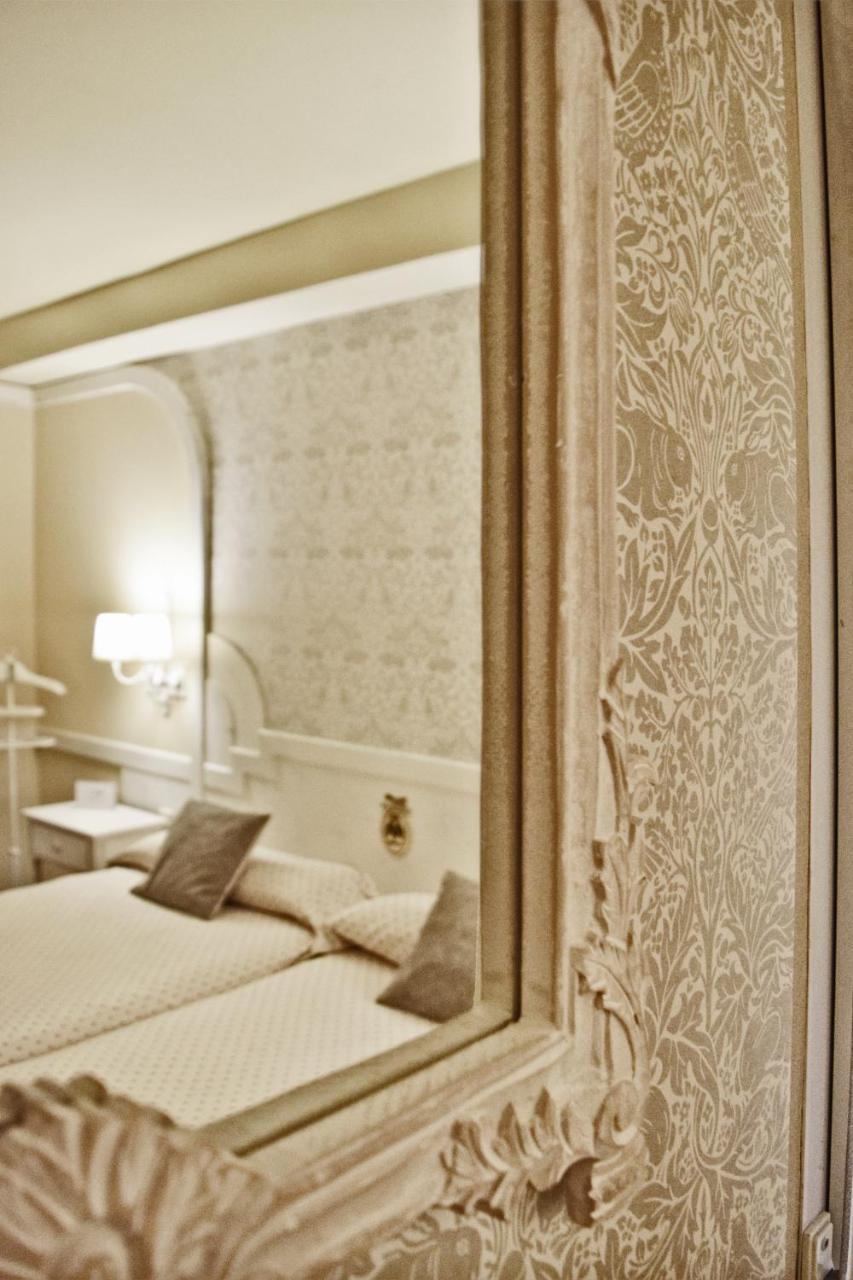 Maria Luisa Hotel 3*