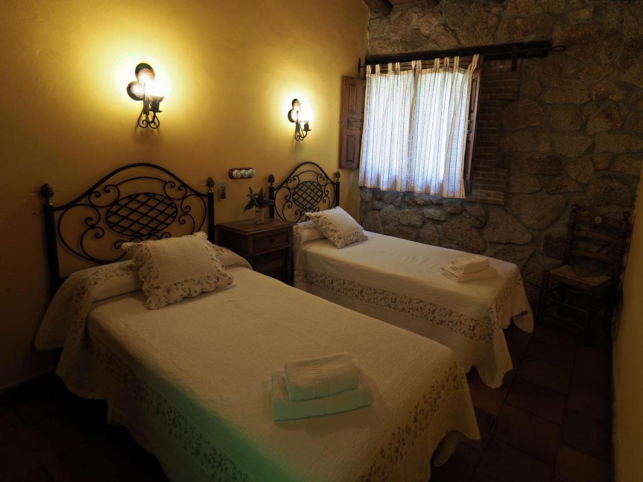 Casas Rurales Las Praderas Country house