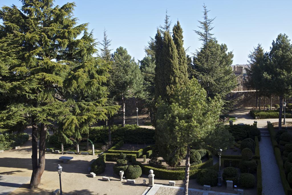 De Ávila