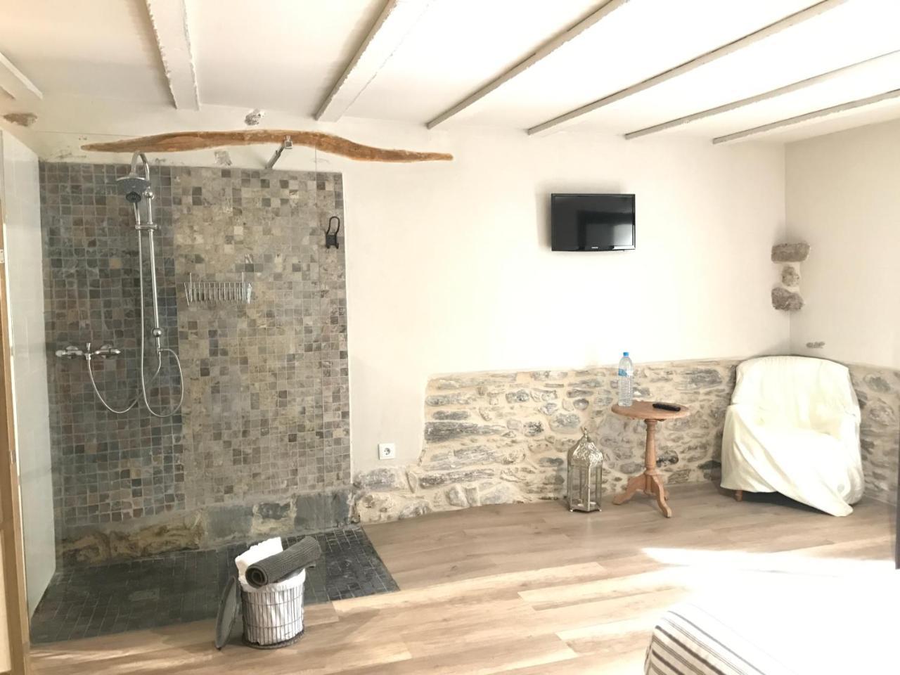 Guest house Sant Roc Montseny