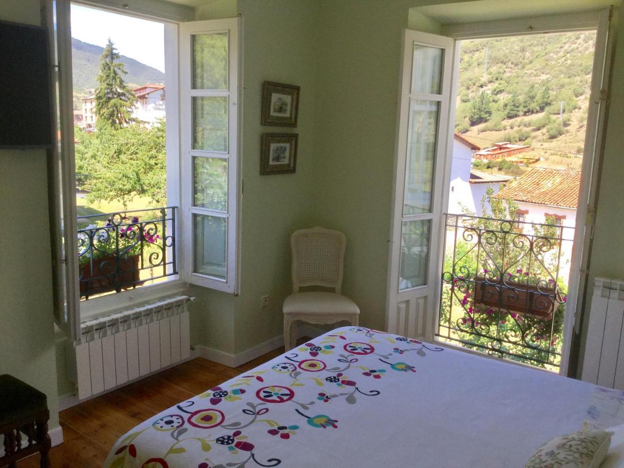 Guest house Elena