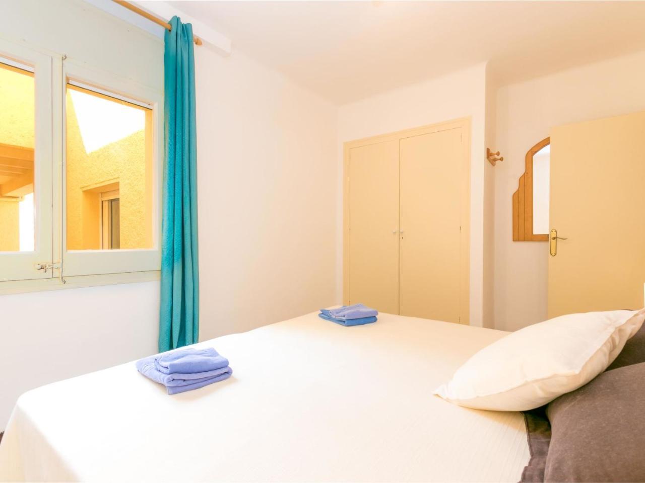 Velazquez-4 By Interhome Roses