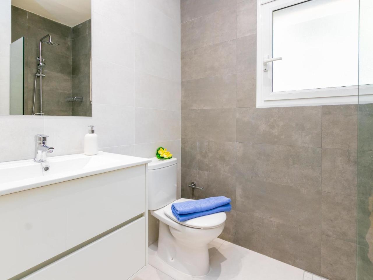 Apartment Velazquez-4 By Interhome