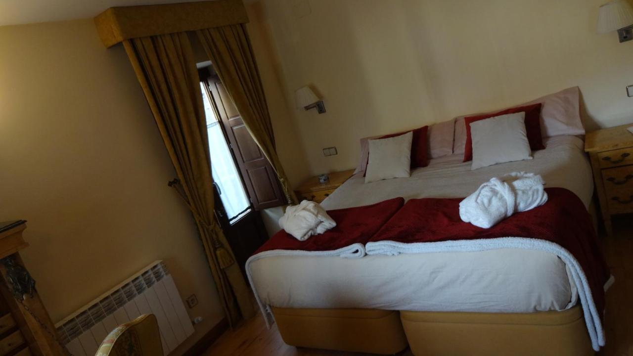 Rural Cayetana 4*