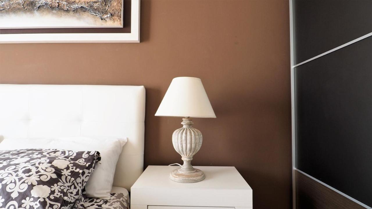Helena Seaview & Beach-apartment Apartamento *