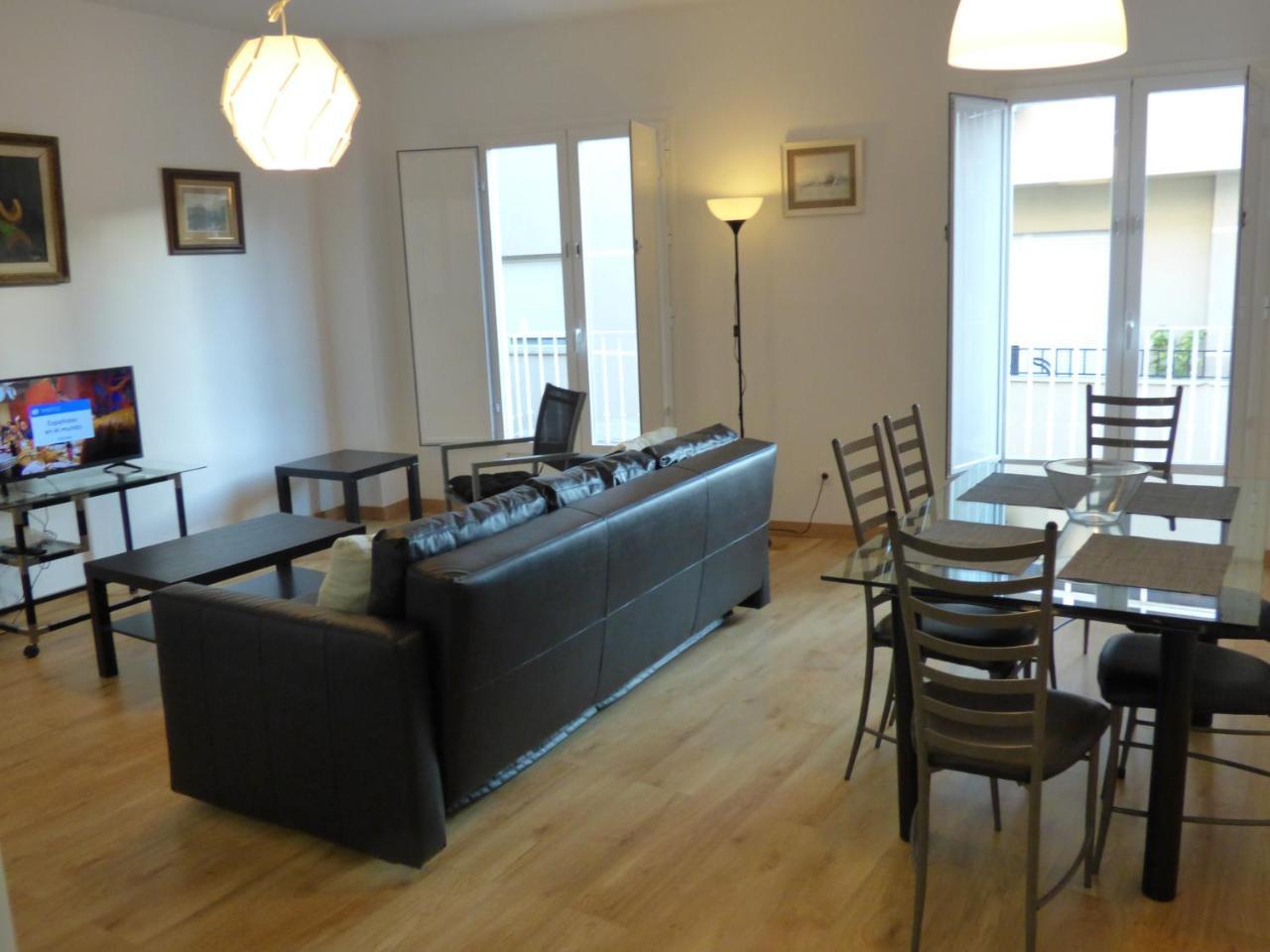 Viviendas Turisticas La Merced Apartment *