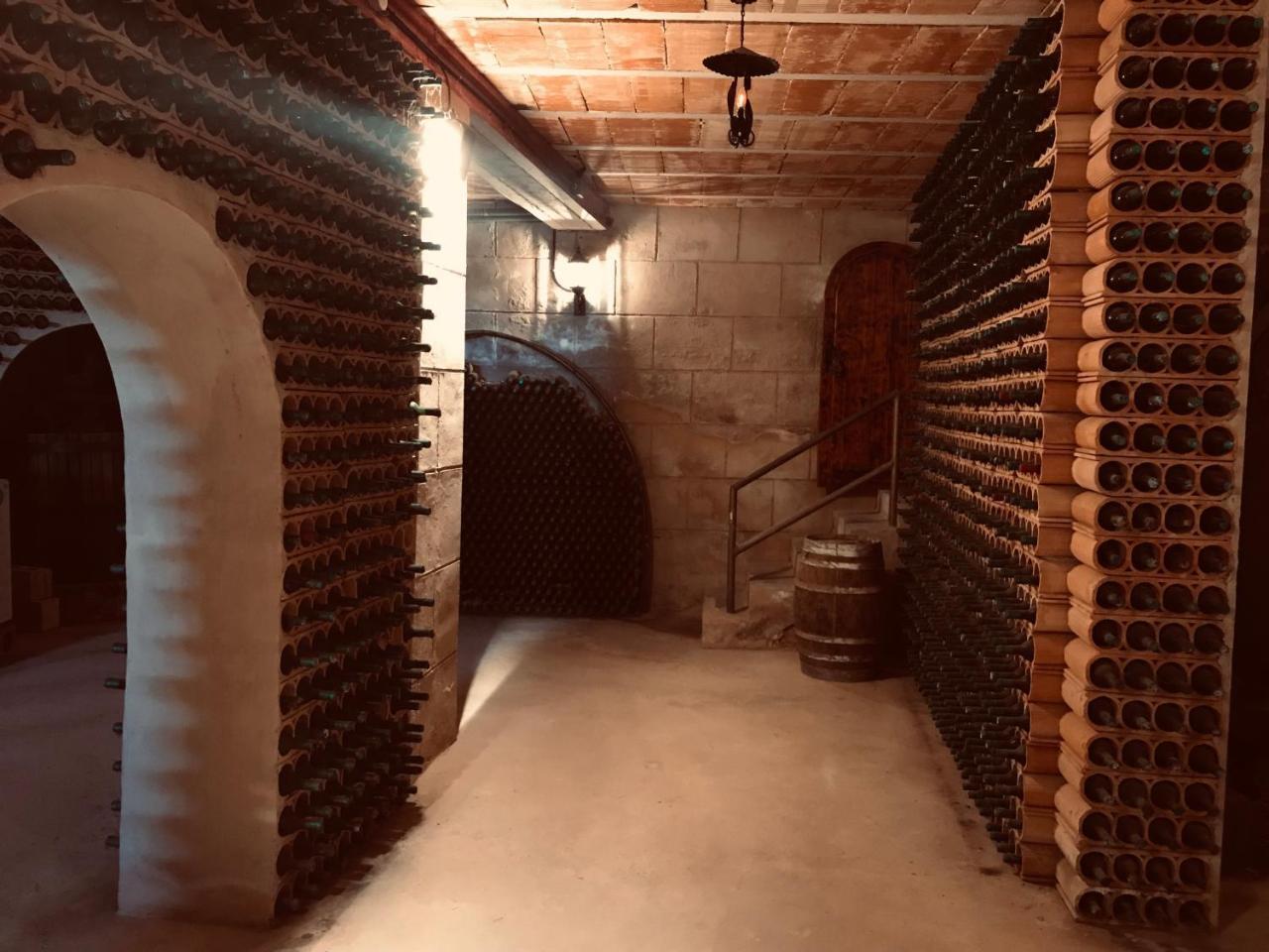 Casa Turistica Carmen, Con Chimenea, Amplia Zona De Jardin, Barbacoa, Piscina Y Garaje Arenzana de Abajo