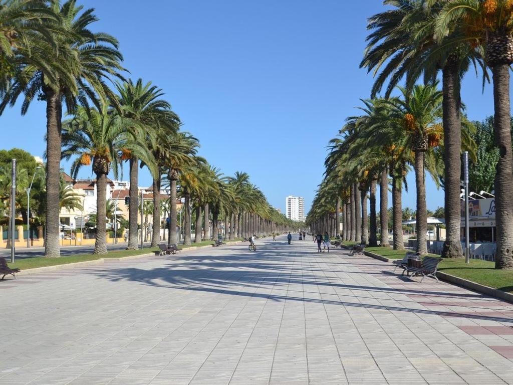 Nou * Salou