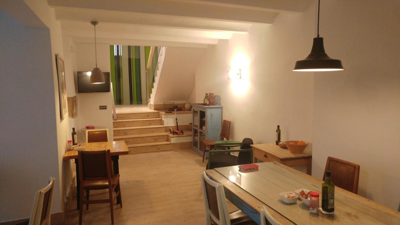 Coles Apartasuites Apartment