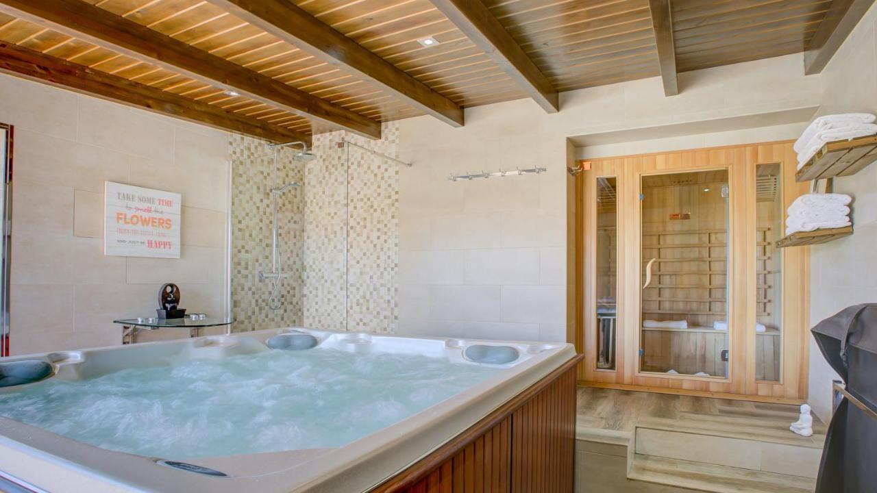 De Lujo Con Piscina Privada Y * Tetir