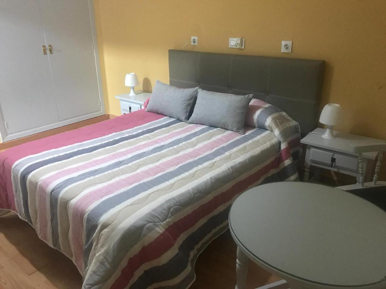 Guest house Restaurante Milenium *