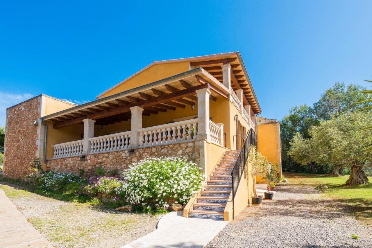 Villa S'aguait