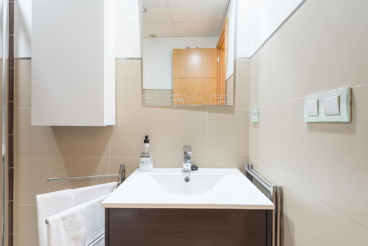Mabb-quiet With Private Patio Walking Distance To Downtown