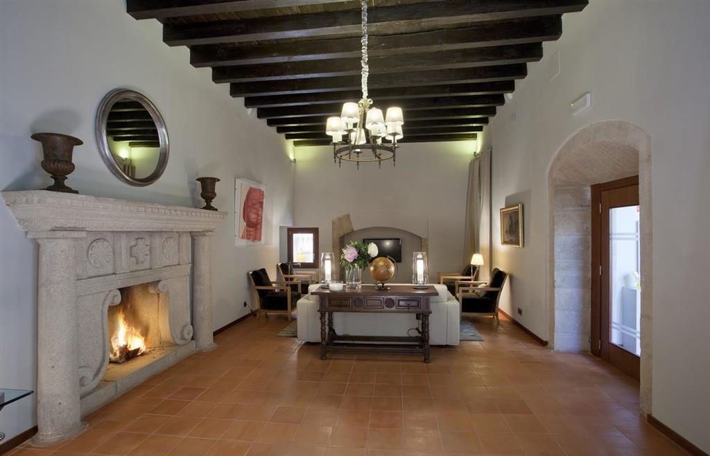 Hotel De 4*