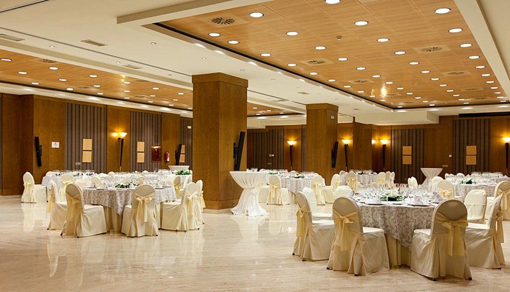 Hotel Center 4*