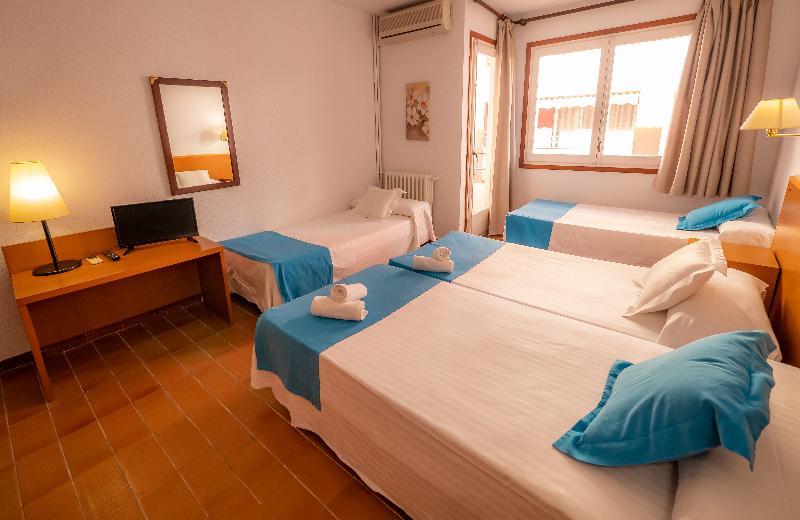 Checkin Hotel Torredembarra