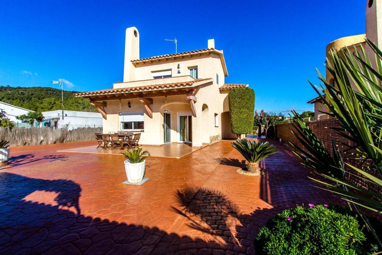 Casa Montse Bara