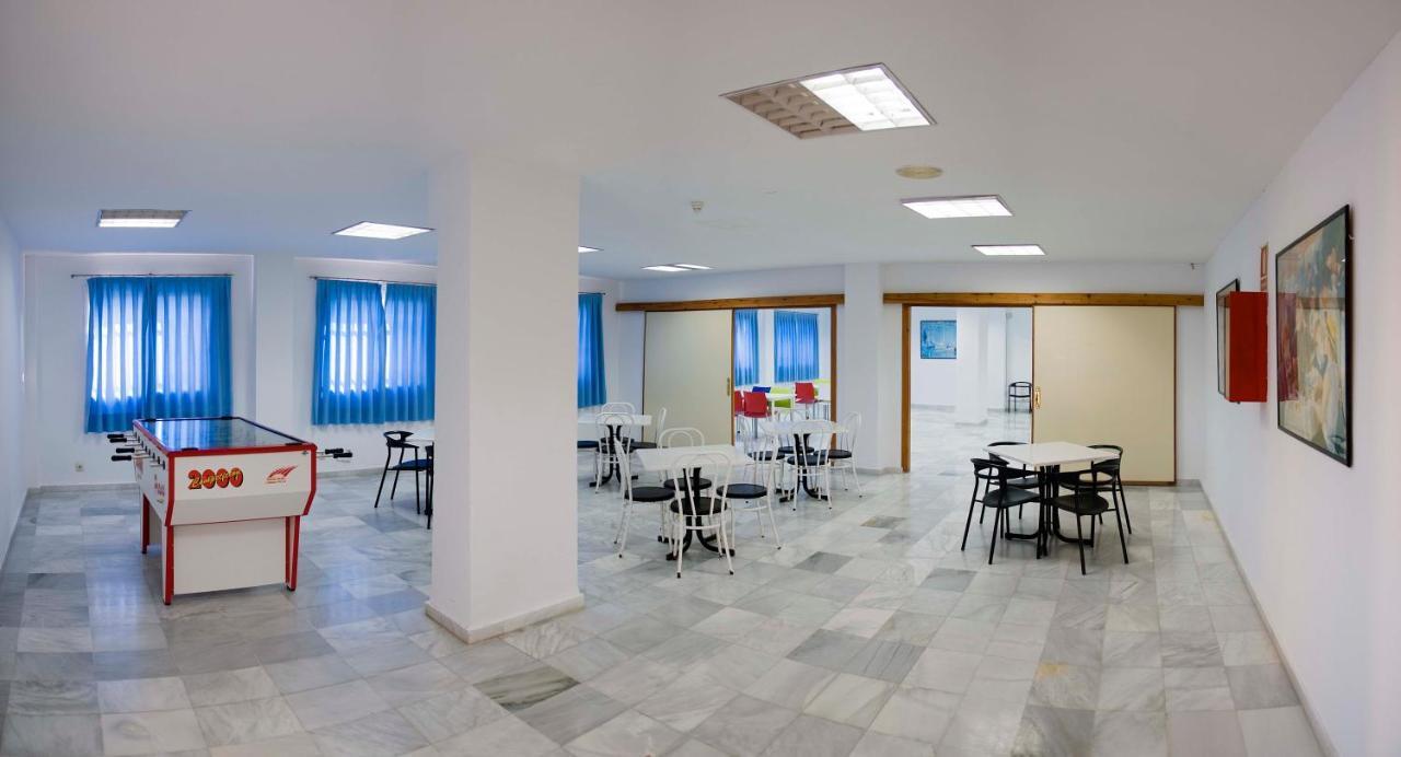 Inturjoven Hostel *