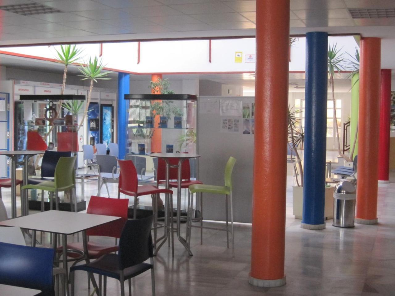 Hostel Inturjoven Almeria