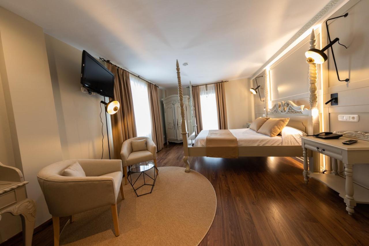 Casablanca Hotel 3*