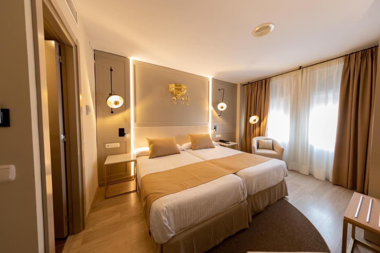 Casablanca Hotel 3*