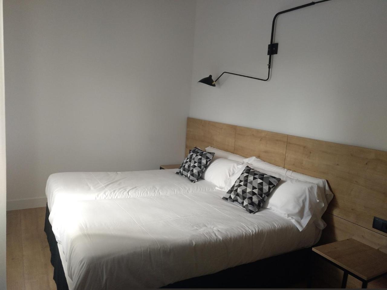 Entrerailes Hotel