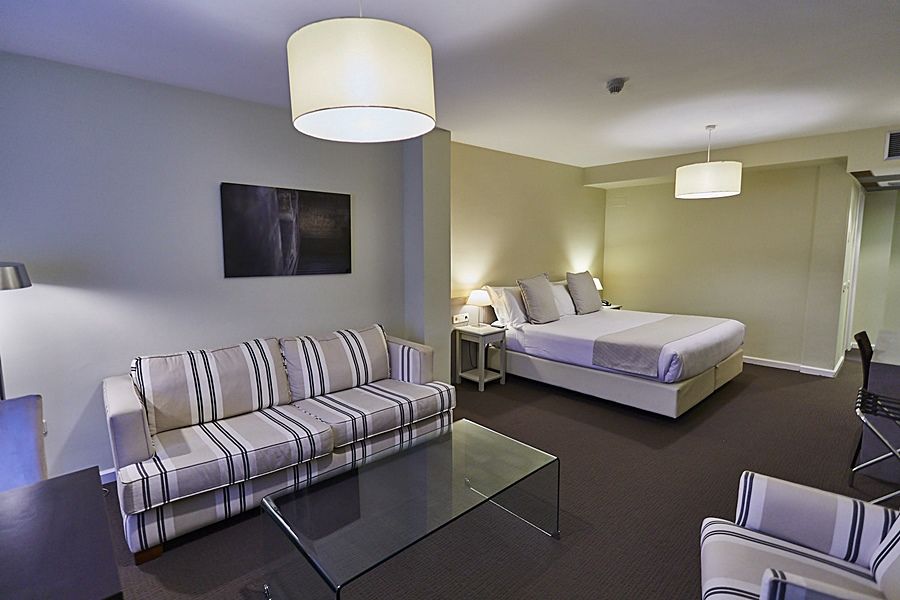 Hotel Ikonik Plaza Mercado Salamanca