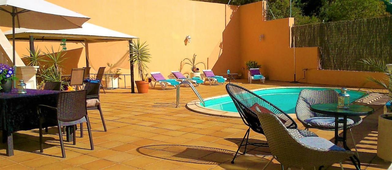 Ashram Sunshine Bed and breakfast *