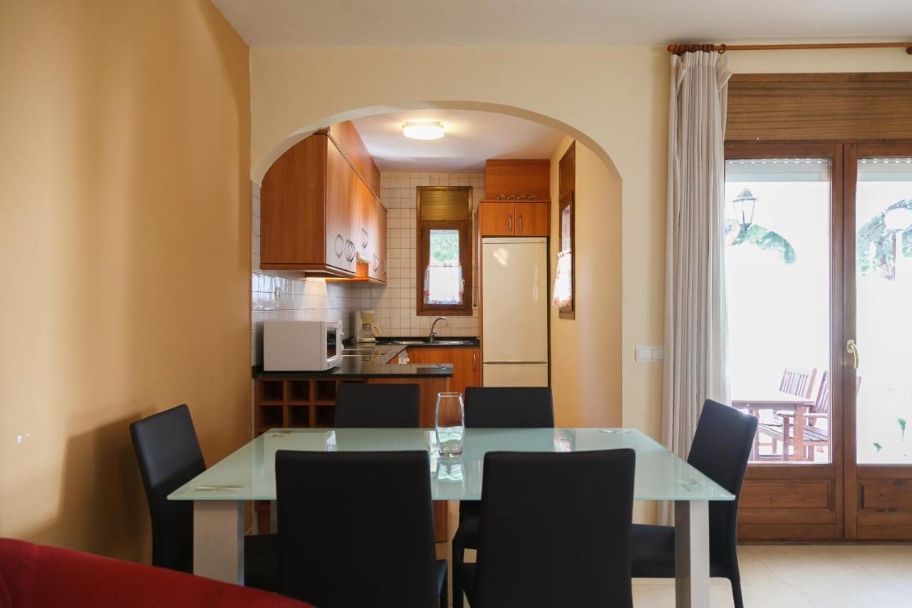 Uhc Bosque Ii Family Complex * Hospitalet De L'Infant
