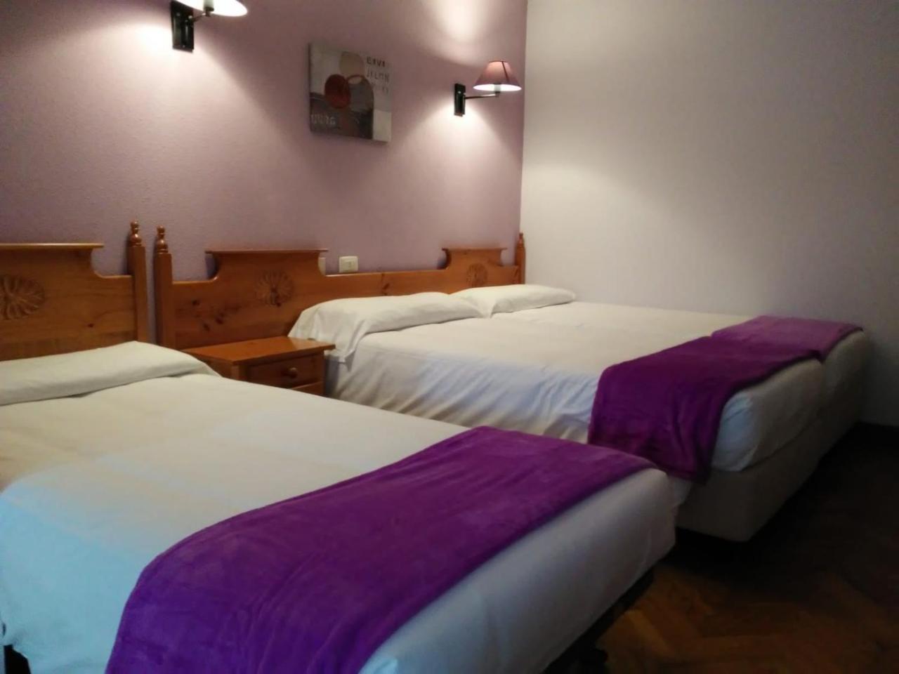 Hostal San Telmo *