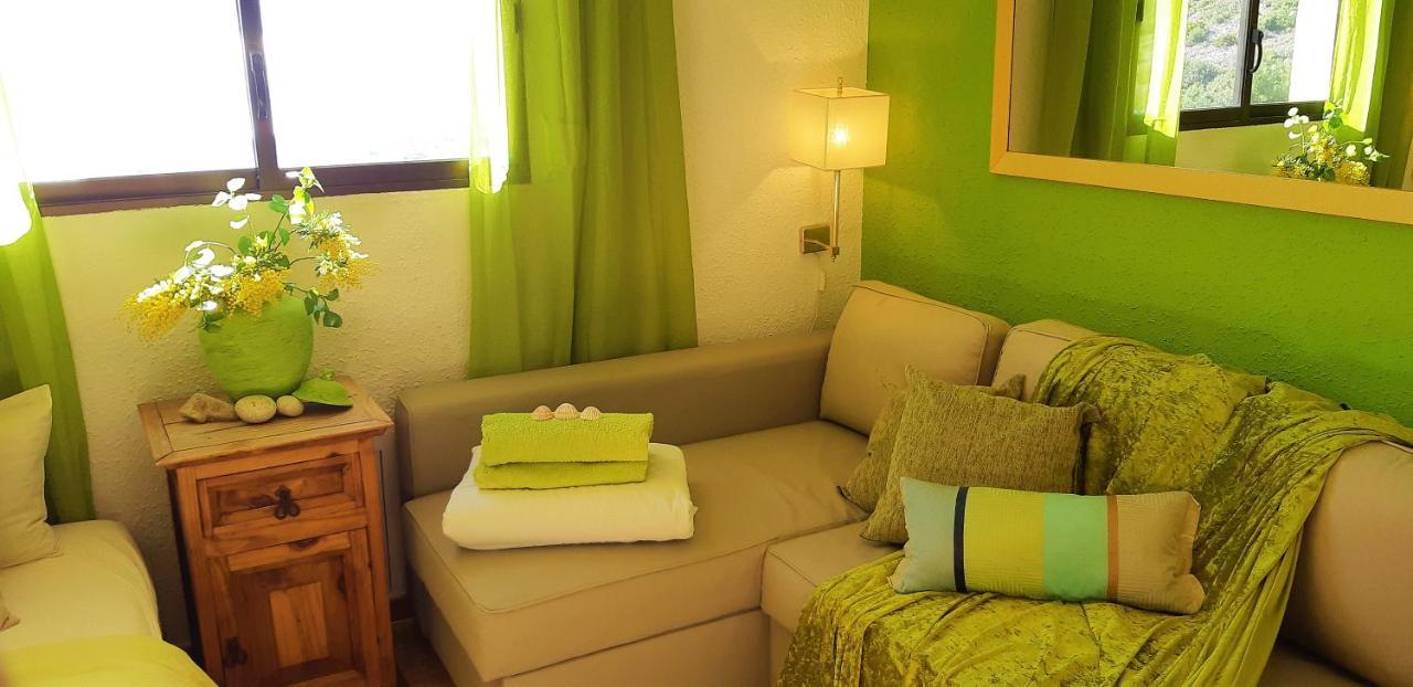 Ashram Sunshine Sitges