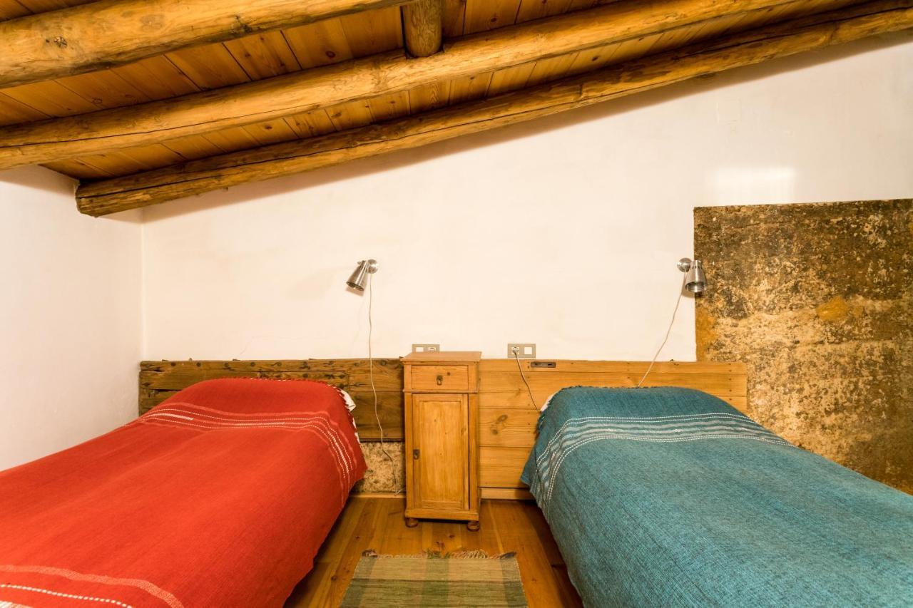 Antigua Panadería De Casa rural Valdelarco