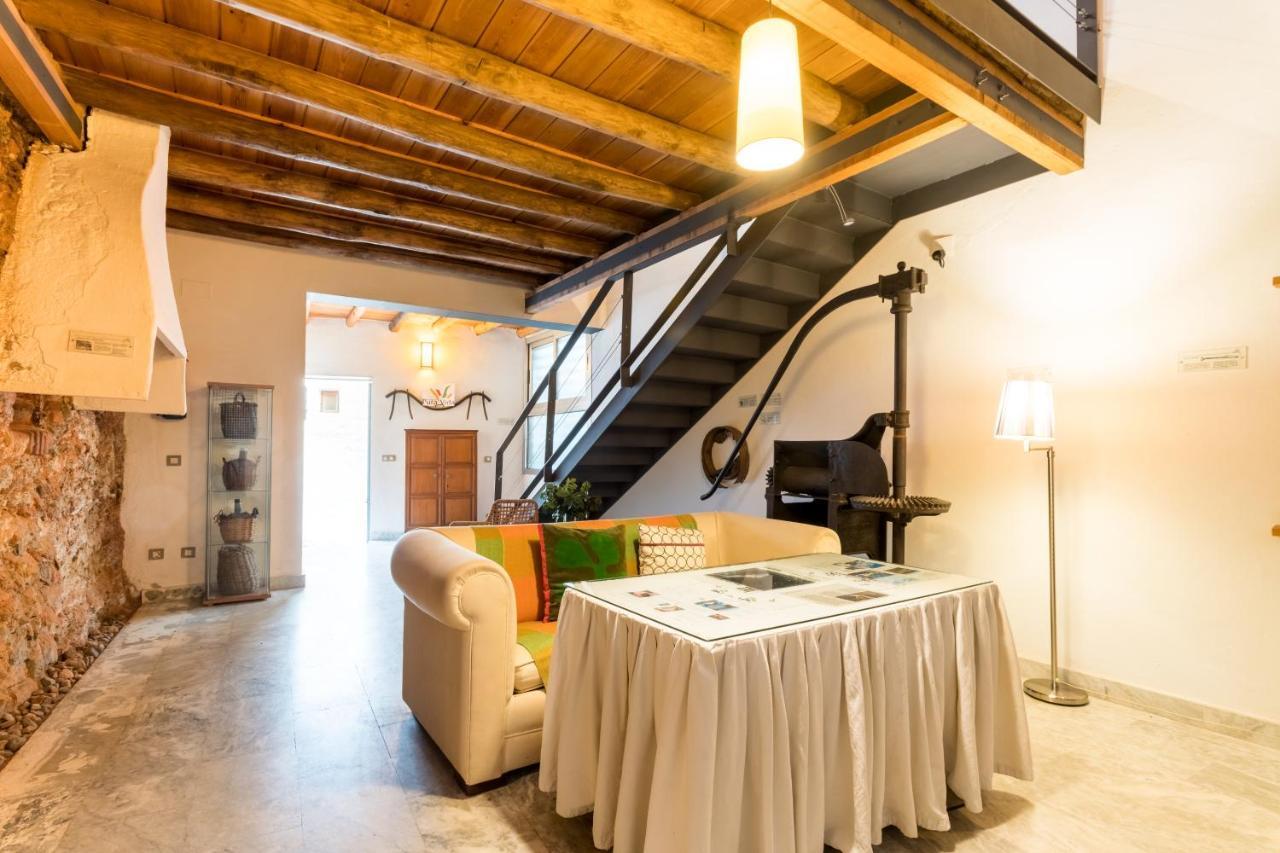 Casa rural Antigua Panadería De *