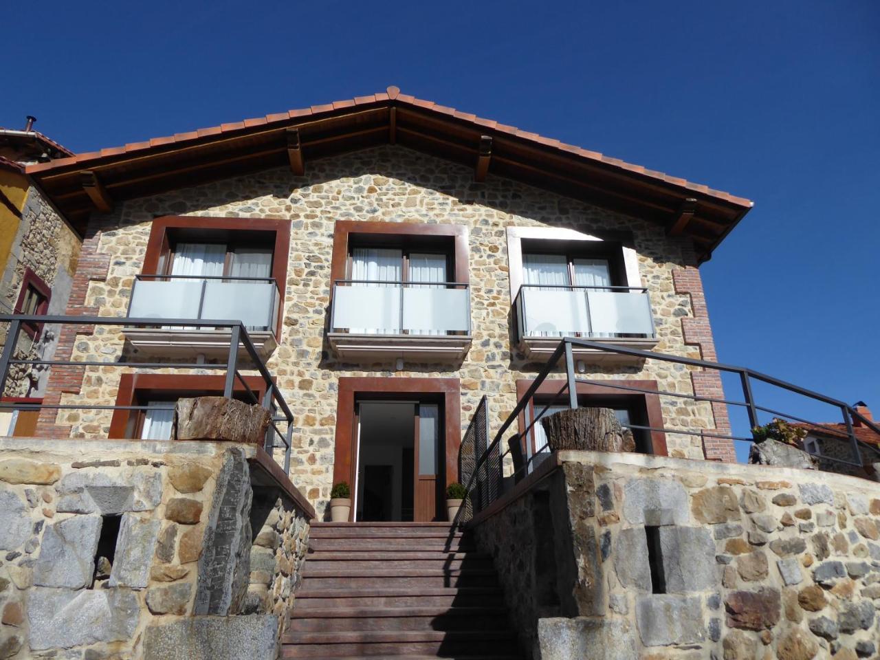 Balcon De La Len Country house *