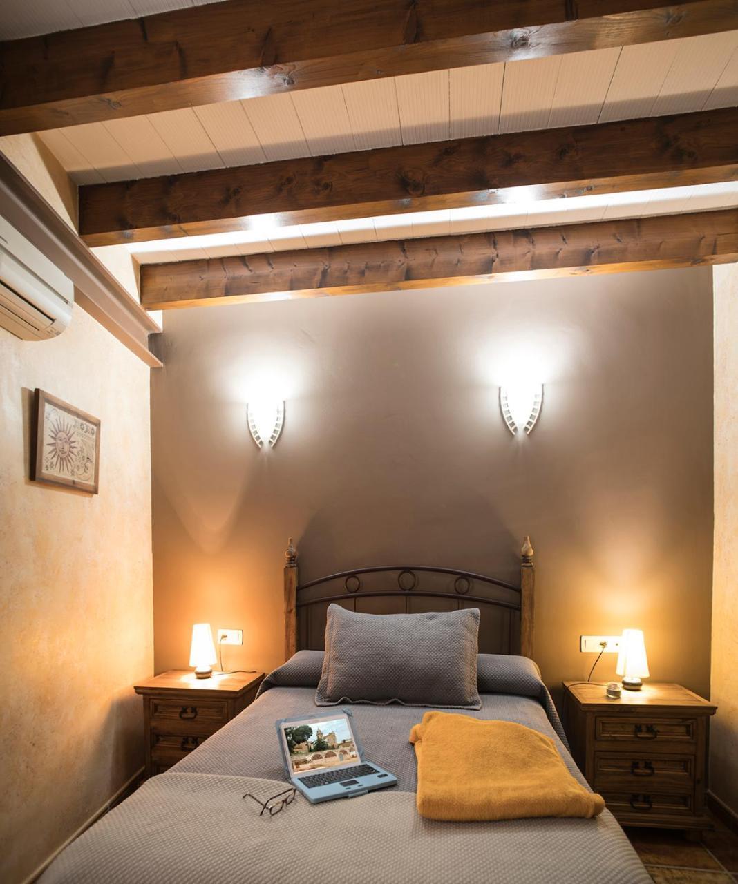 El Castell Country house *