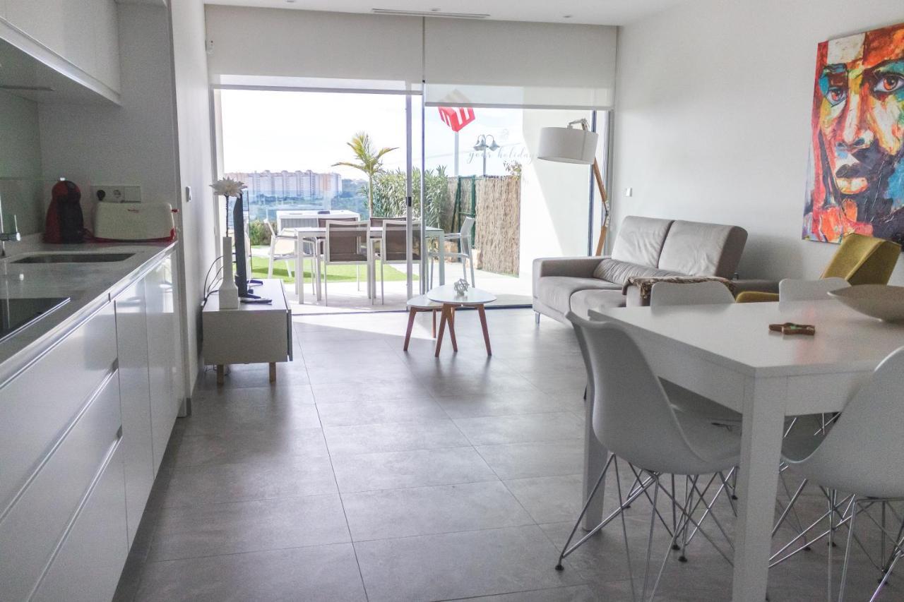 Residencial Cabo Azul Apartamento *